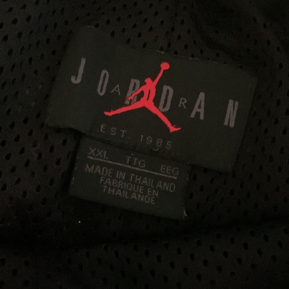Men’s Nike Air Jordan Shorts - Picture 6 of 7